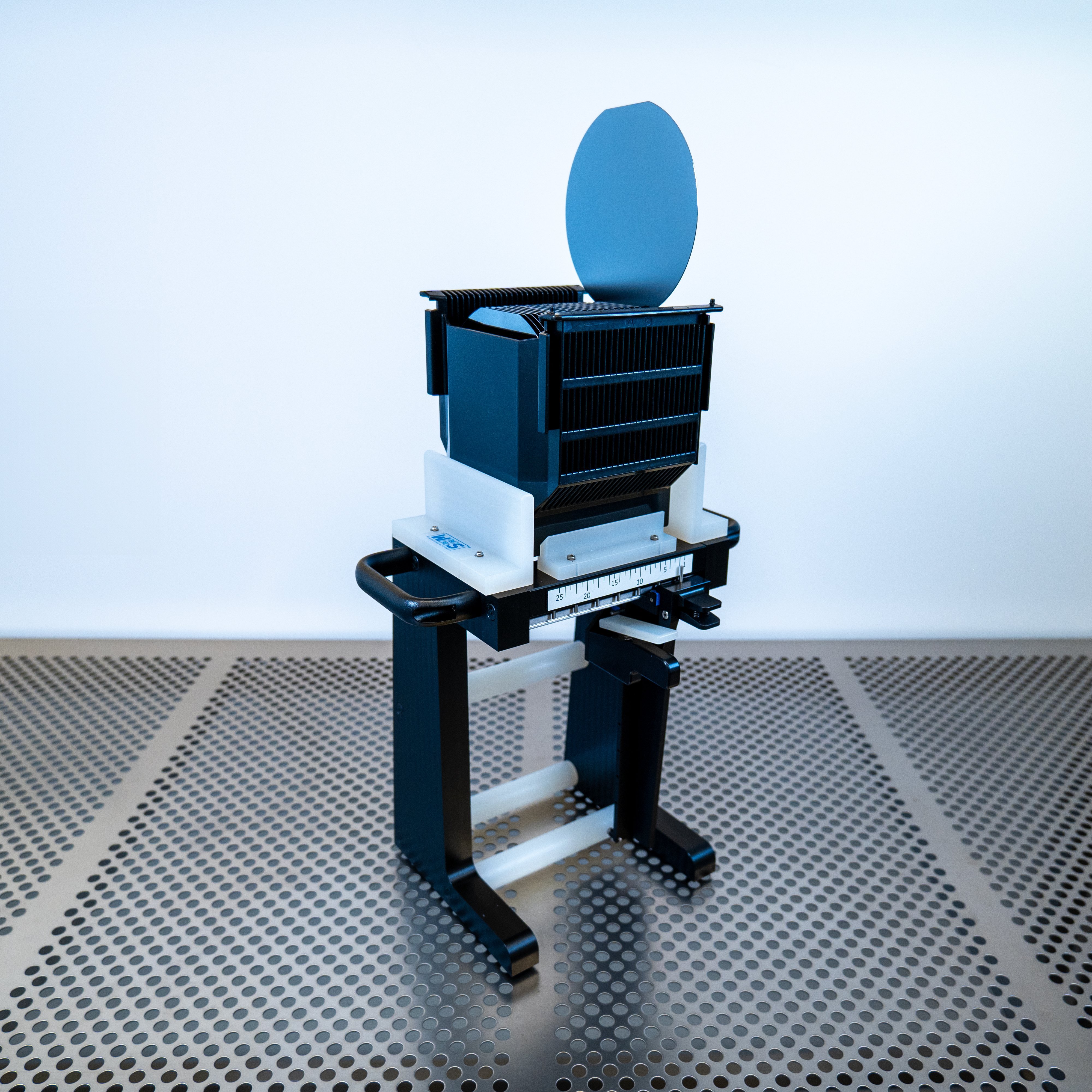 915-1-wafer-presenter 915-1-wafer-presenter